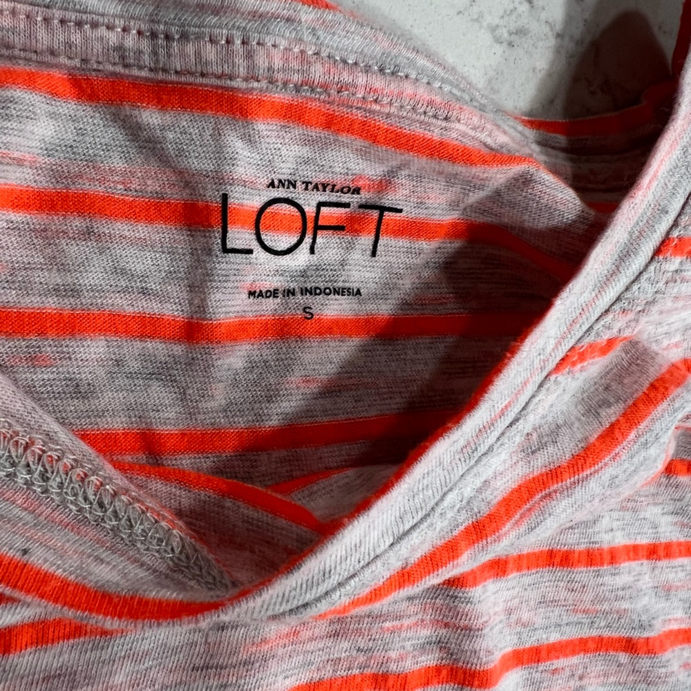 Loft neon stripes tee